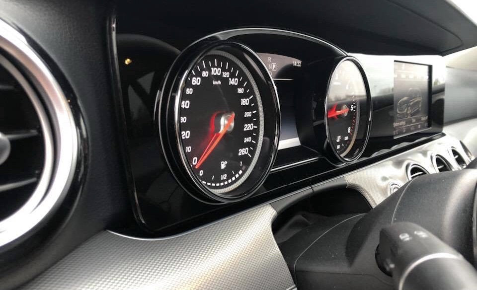 Mercedes IC213 Corrección de kilometraje (Sin filtro)